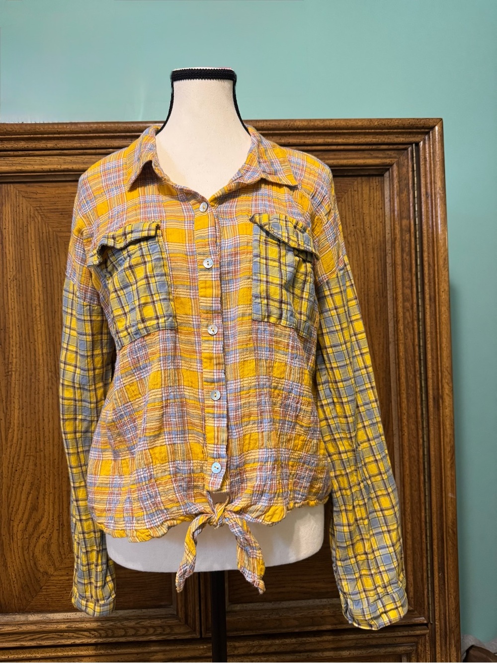 GUC - Yellow Plaid Tie-Front Button-Up Shirt - Women's Top